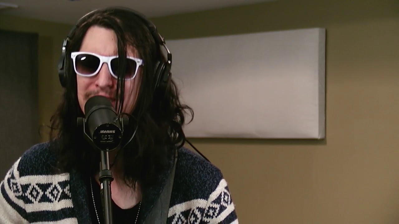 Jacob Thomas Jr. - Whiskey Rollercoaster - Daytrotter Session - 1/18/2018