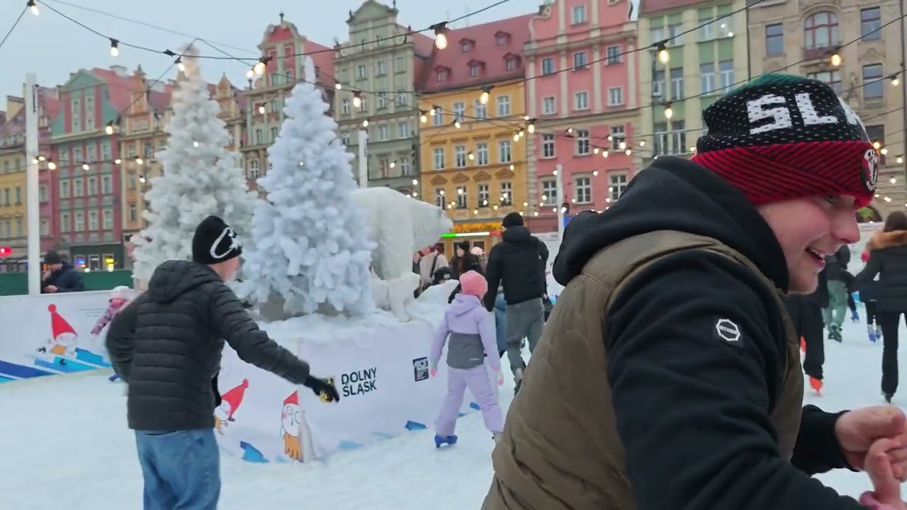 Wrocław, X15, 2026, LODOWISKO, Rynek Starego Miasta VID 20260207 163056