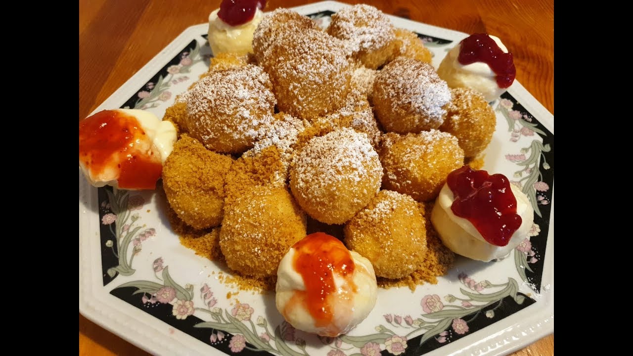 Papanasi Fierti Pufosi cu Branza de vaci Fără făină-Cheese Balls-Traditional recipe--Turos Gomboc
