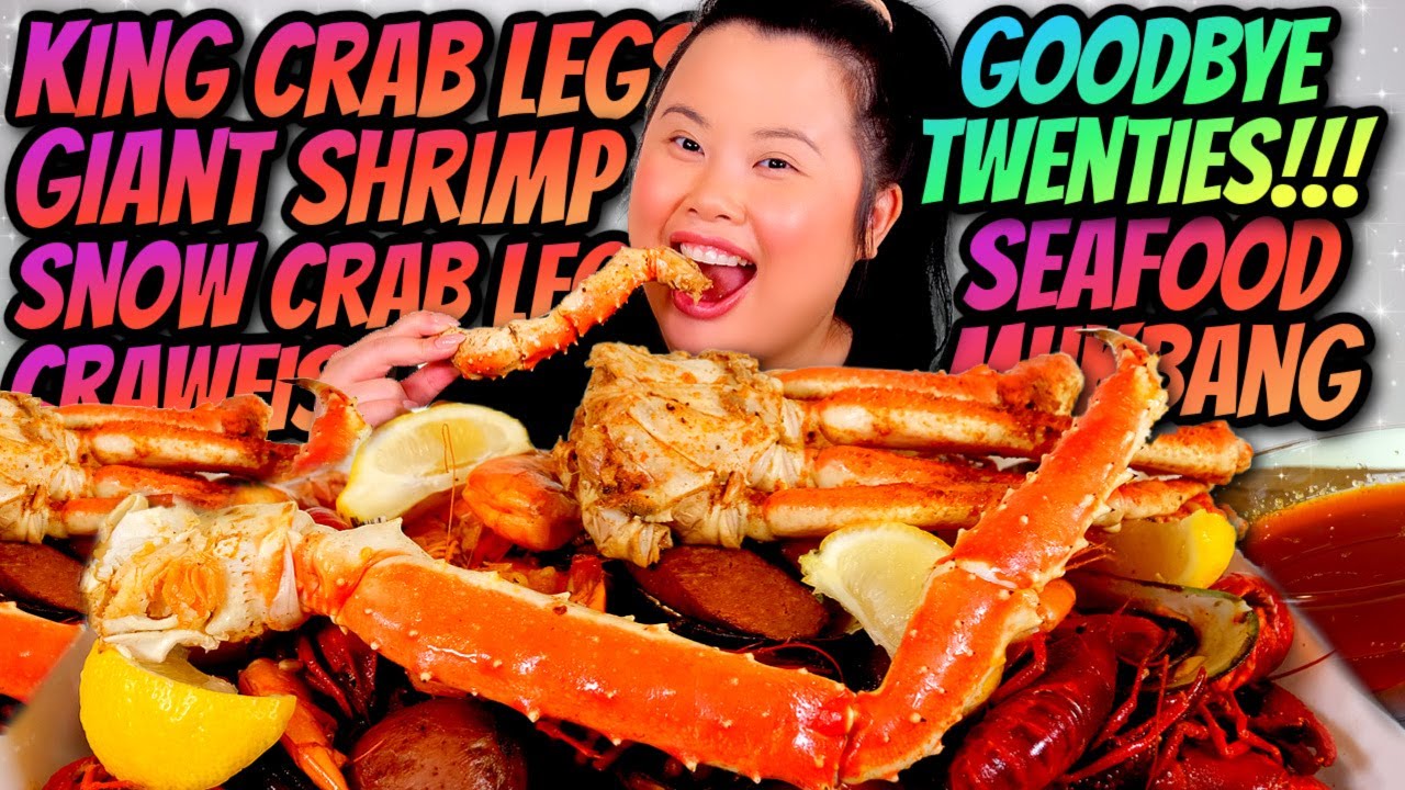 KING CRAB LEGS SEAFOOD BOIL + GIANT SHRIMP + CRAWFISH + MUSSELS + CLAMS MUKBANG 먹방 EATING SHOW!