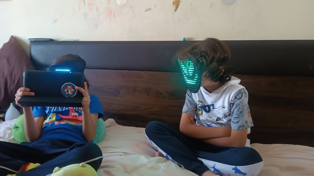 Mi hermanó graba un Video sin preguntarXD