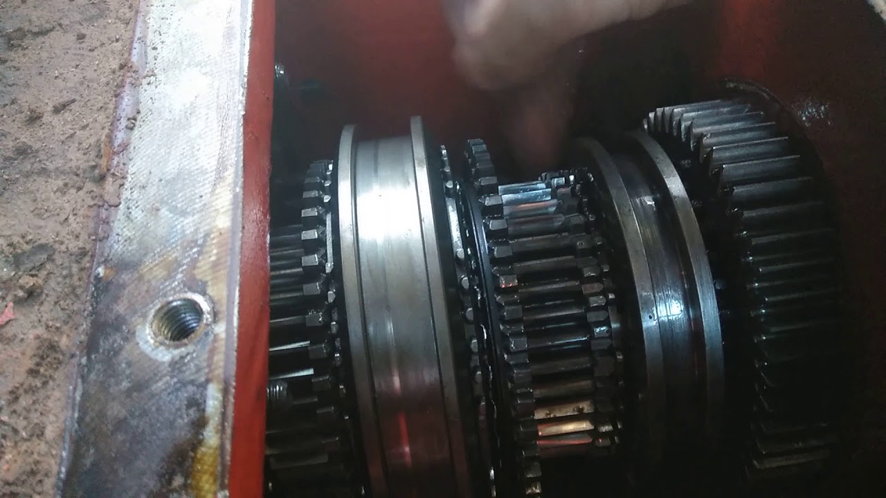 Ford tractor gearbox