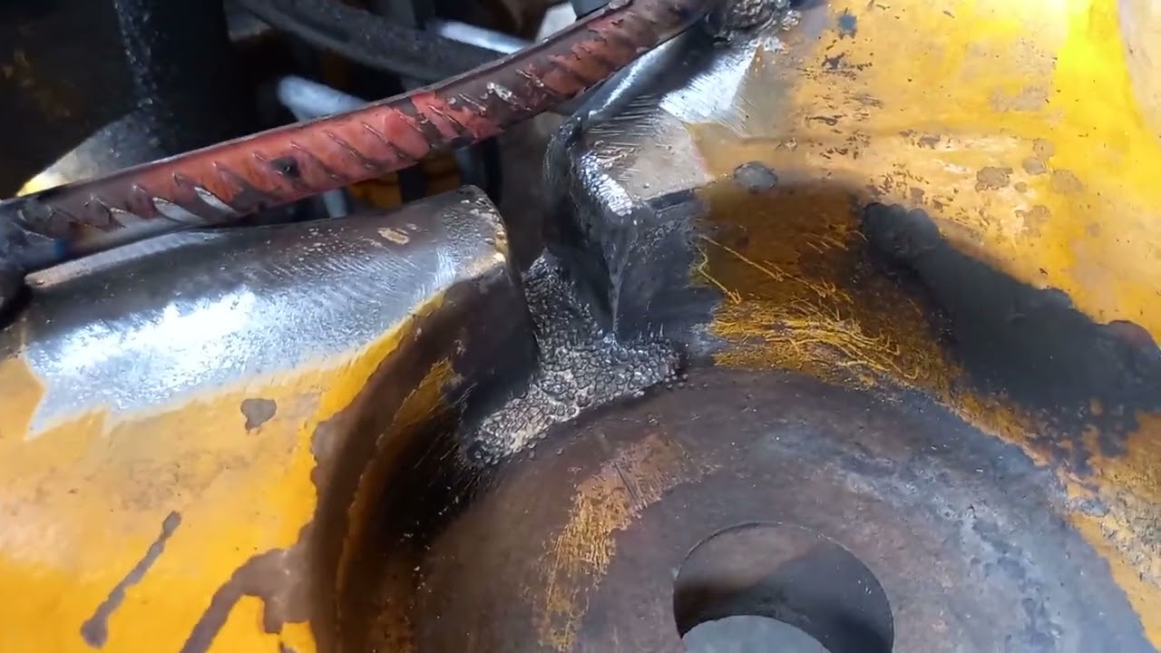 Ремонт Чугунной Каретки JCB,Сварка Высокопрочного Чугуна