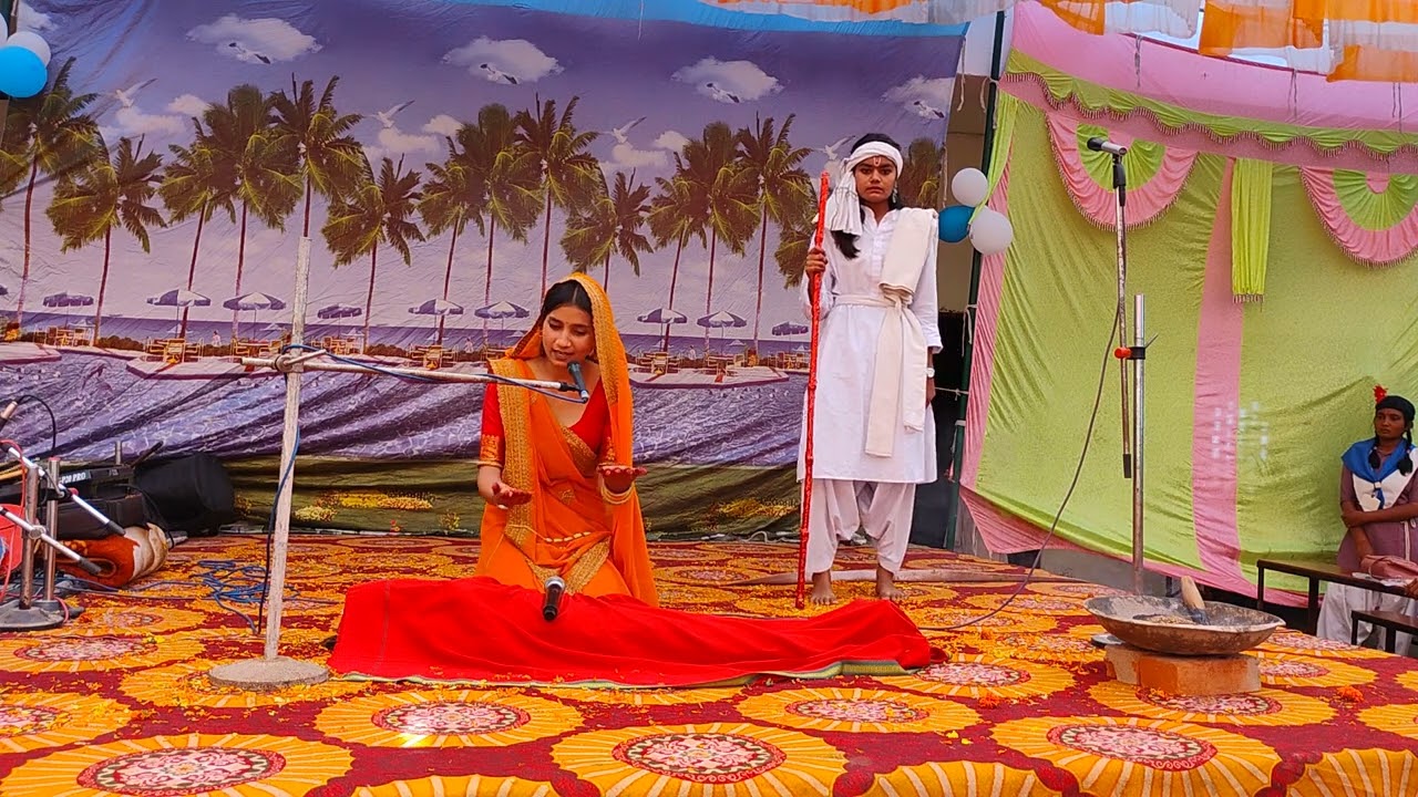 राजा हरिश्चंद्र का बच्चा मर जाने के बाद बच्चों केअर्थी को चिता देने के लिए