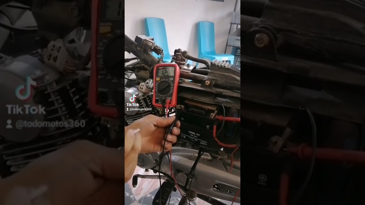 😎 Forma F&Aacute;CIL de comprobar si una bater&iacute;a de Moto Sirve 💥 #shorts