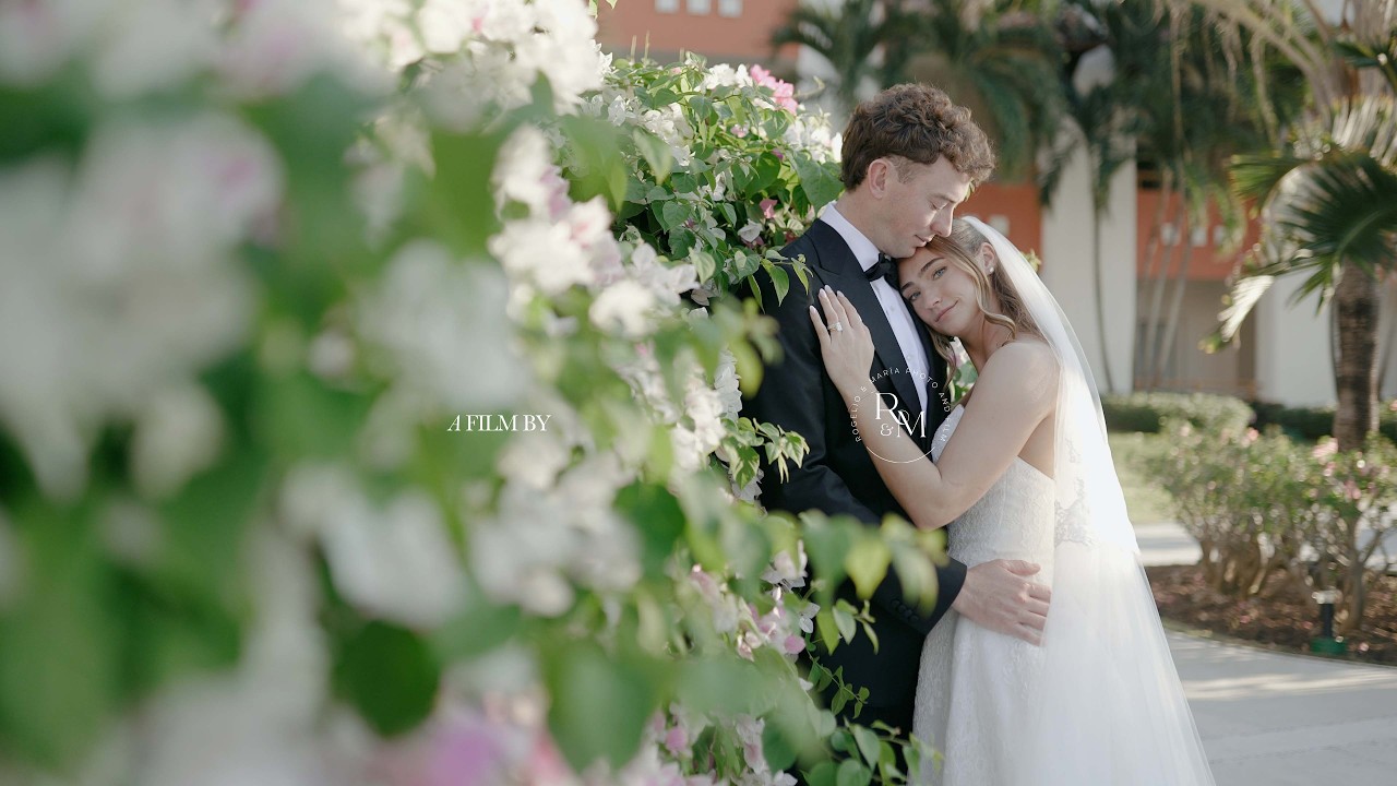 Full classic and emotional wedding at Grand Velas Nayarit