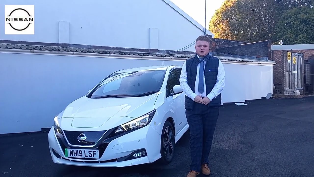 Nissan LEAF 40kWH Tekna Used Car Review
