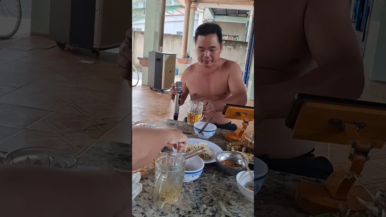 Anh phong, bán kẹo kéo 