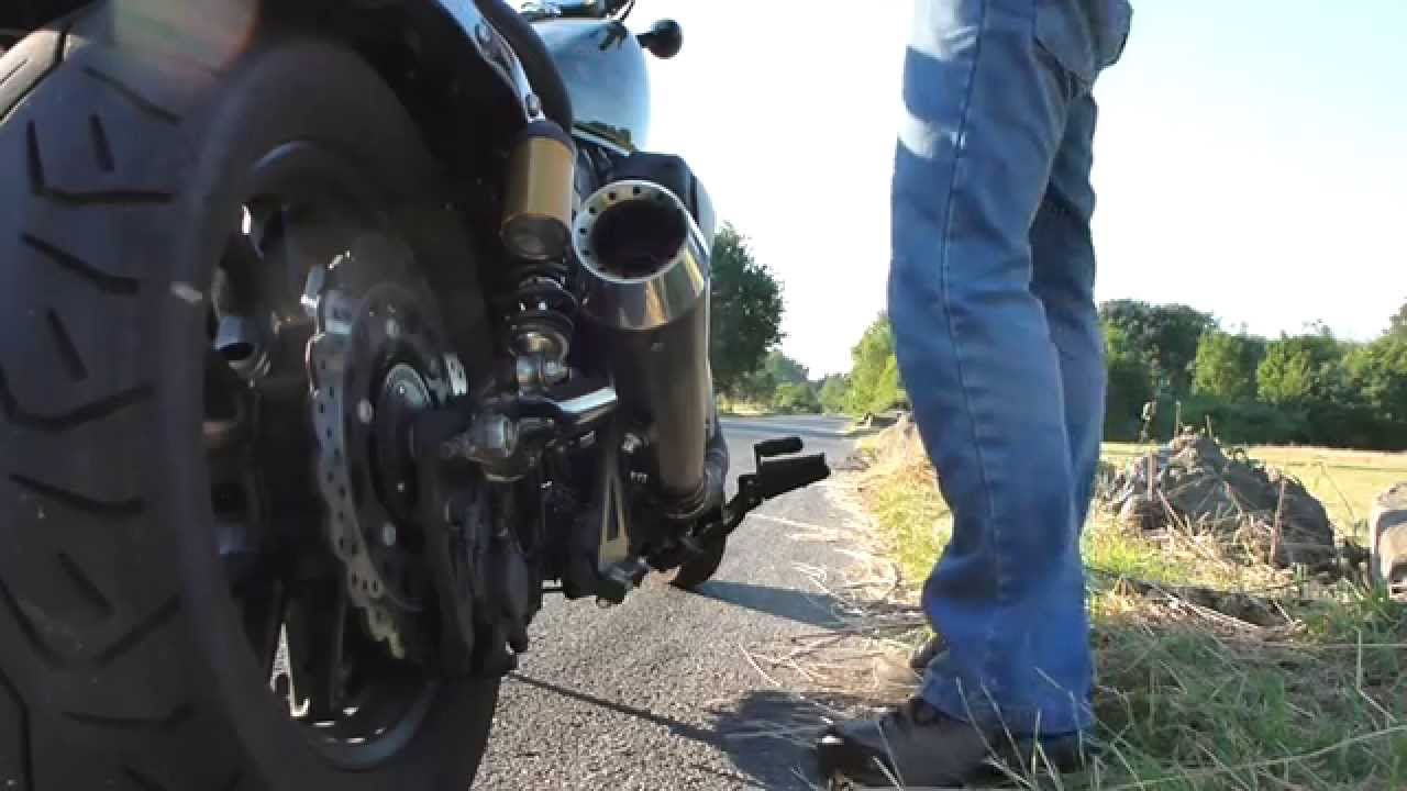 Yamaha XV950 R mit Miller Avenger X Auspuff