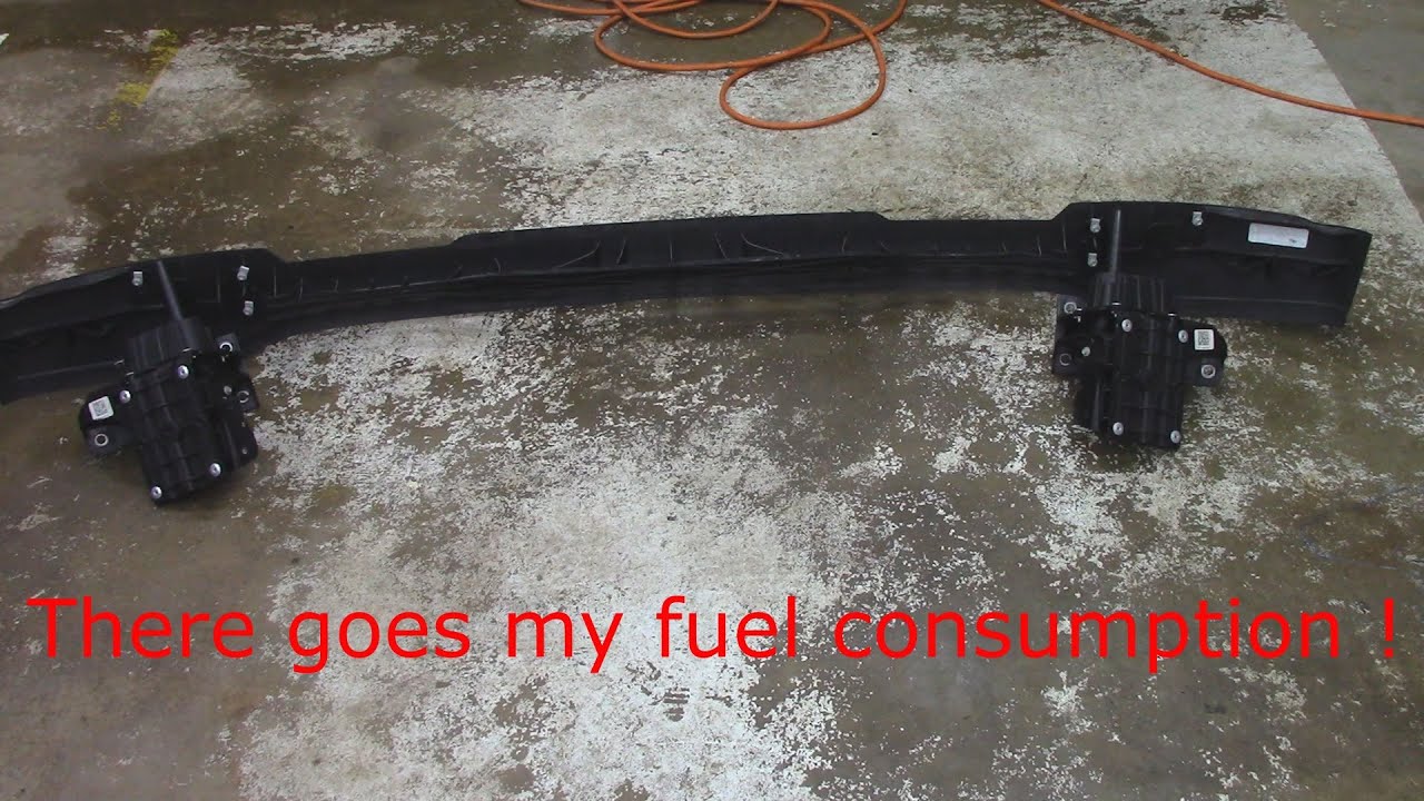 Removing the Active Air Dam and the rear wheel shields