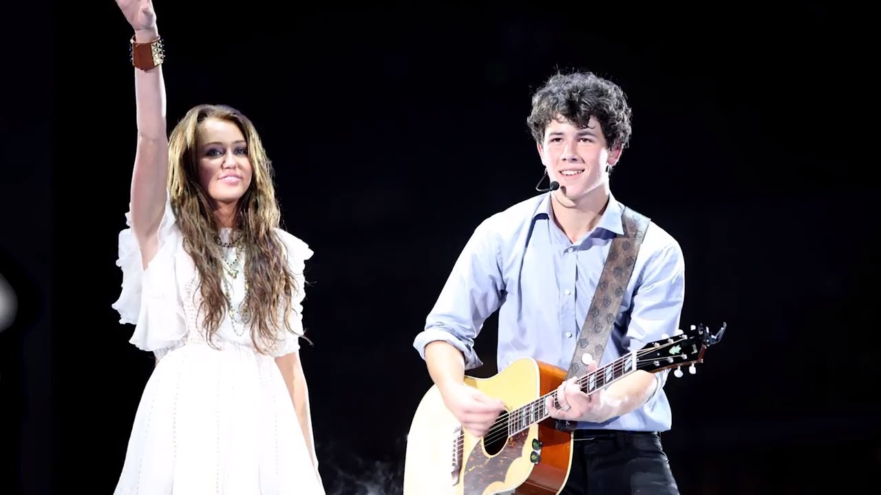 Nick Jonas Admits Lyrics To 'Wedding Bells' Were About Miley Cyrus!