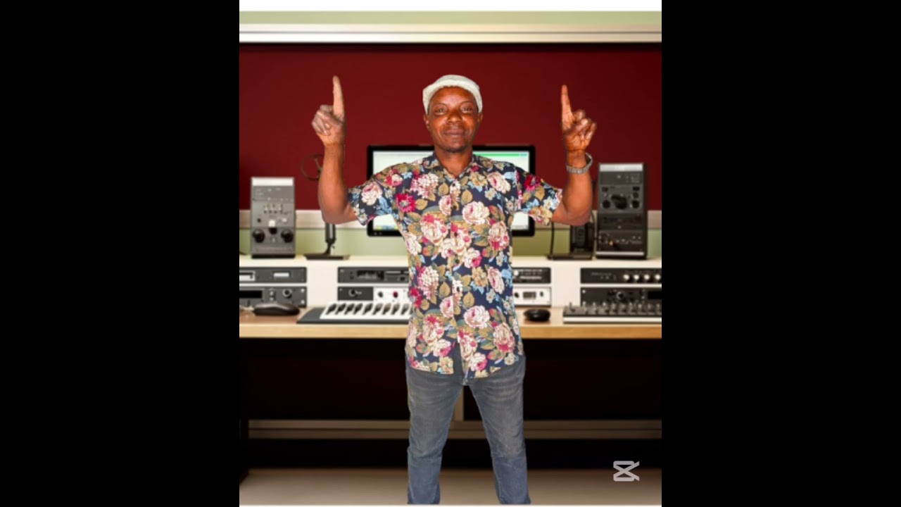 Orlando Ndovala Talentoso música preciso a  presença de Deus.