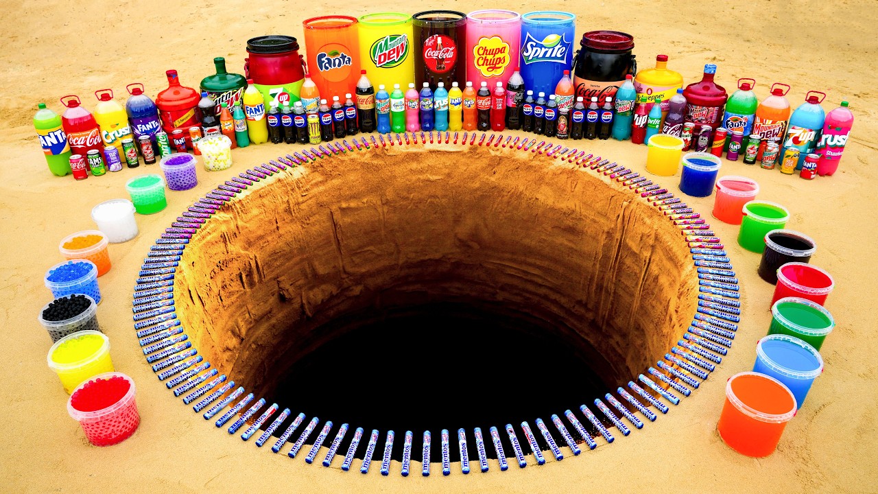EXPERIMENT: Giant Balloons Erupt! Big Coca-Cola, Sprite & Chupa Chups vs Mentos Underground
