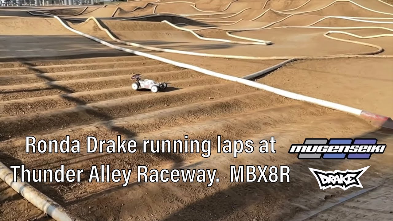 Ronda Drake running laps at Thunder Alley Raceway.