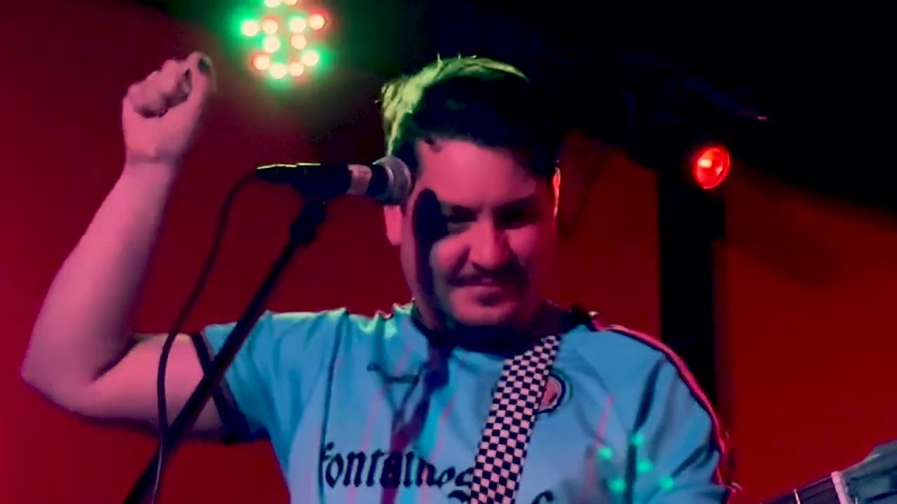 TODOS ROJOS /TODOS FACHAS (DIRECTO SALA FUN HOUSE 07/03/26)