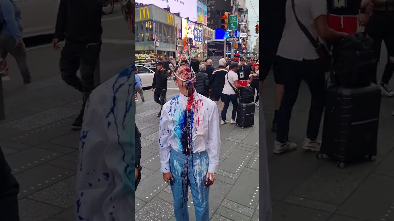 Times Square 🤣 What's Going On New York 