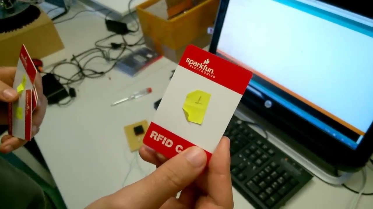 RFID access door (arduino)