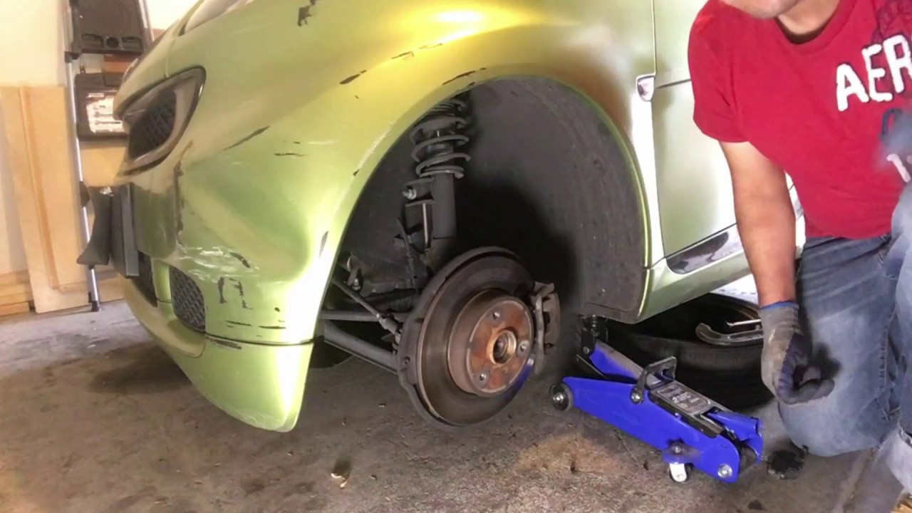 Smart Car Changing Front Breaks