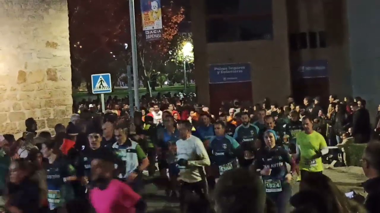 Carrera "Noche de San Antón" Jaén 2025 con la Filarmónica