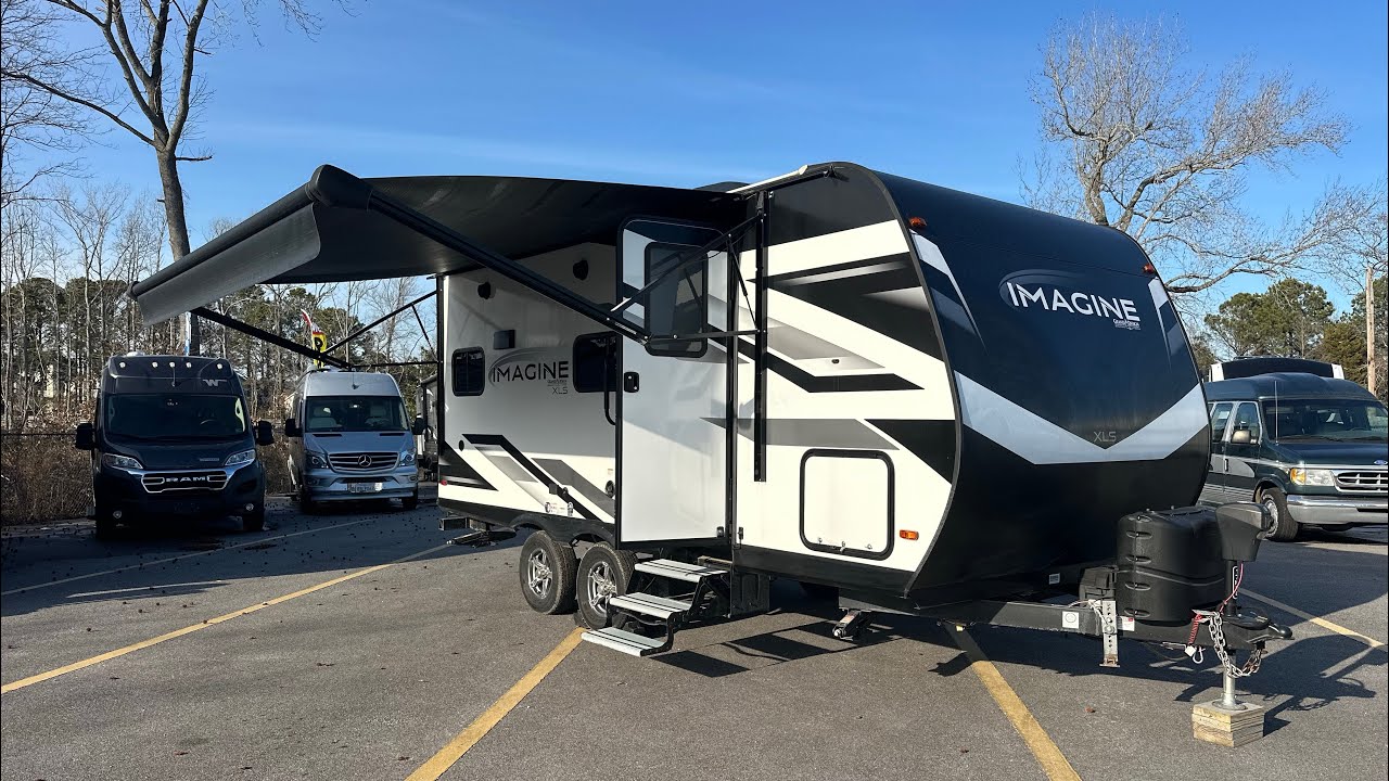 2022 Grand Design Imaging XLS 17MKE 