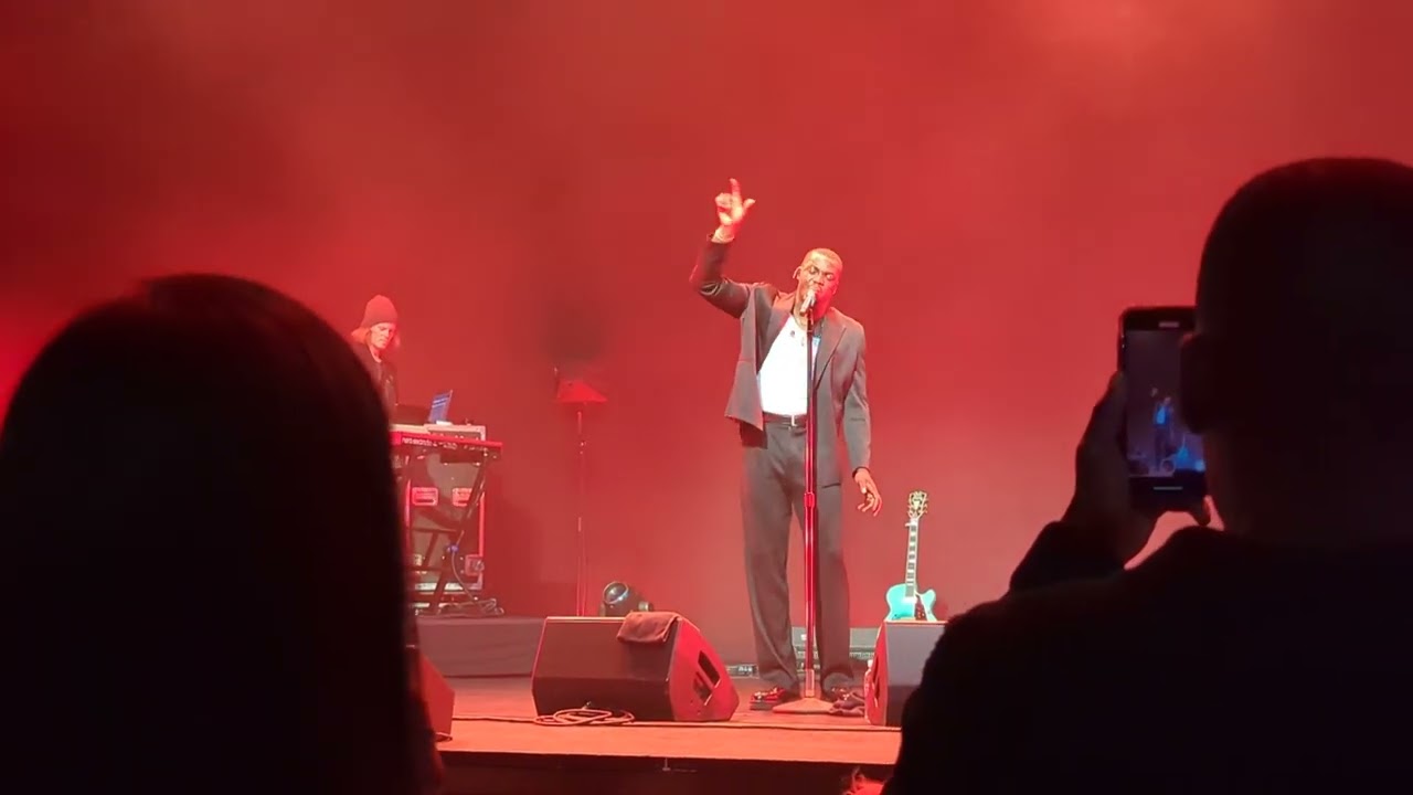 Jacob Banks - Slow Up (Live at Kings Theatre, Brooklyn 2022)