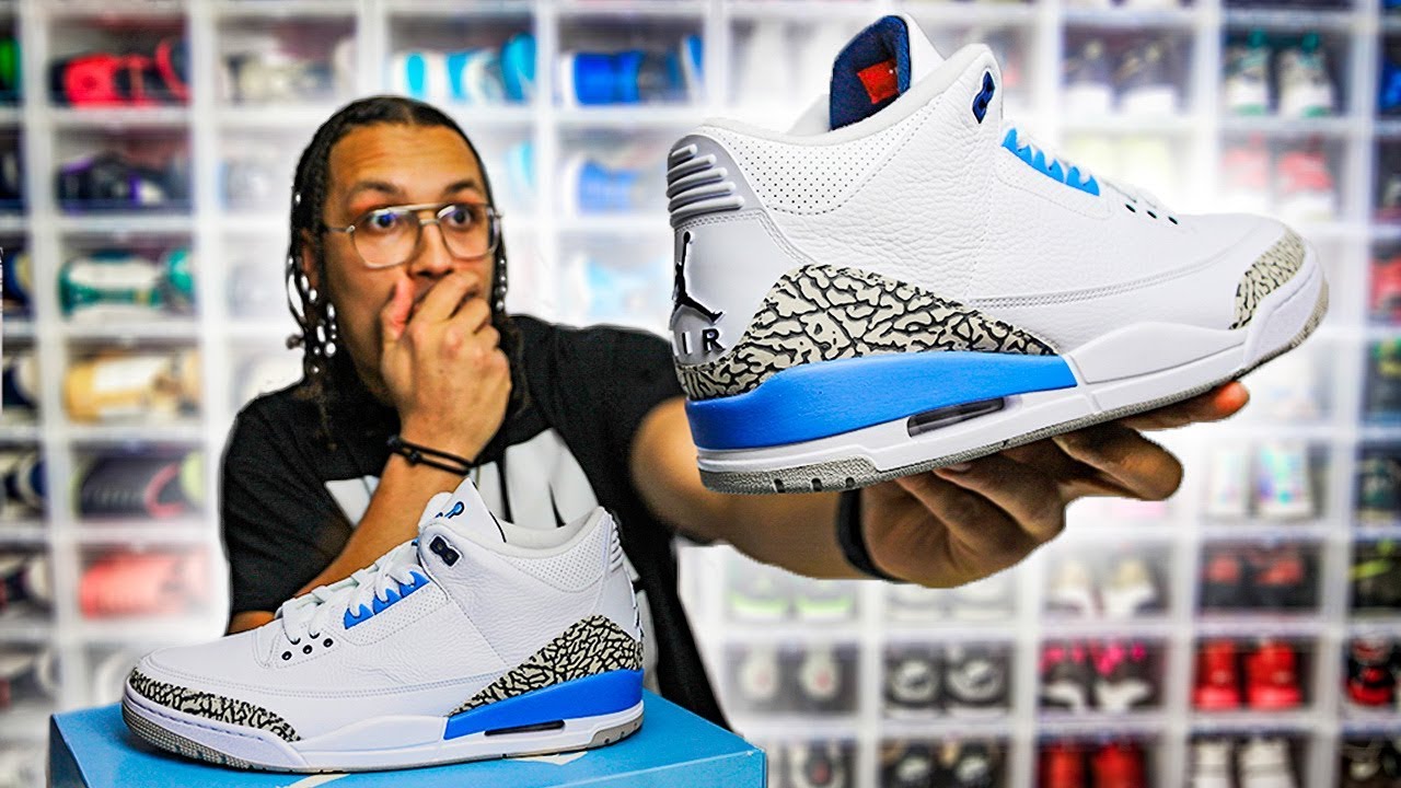 Air Jordan 3 UNC