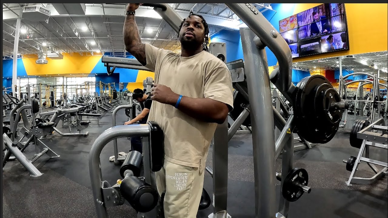 30-MINUTE BACK WORKOUT: QUICK GAINS IN LESS TIME #MOTIVATION #FITCRUNCH #GYMEXERCISES 