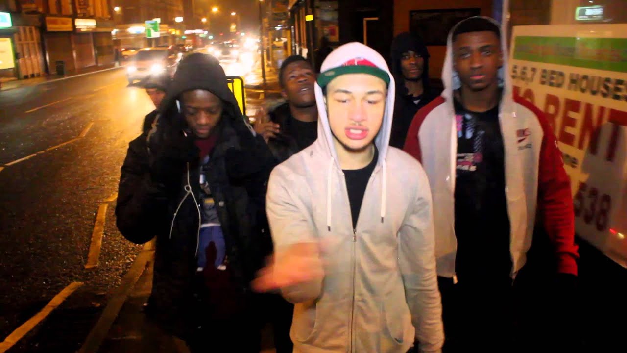 @LabTvEnt - 4TuneTella - Love at First Mic - (Net Video)