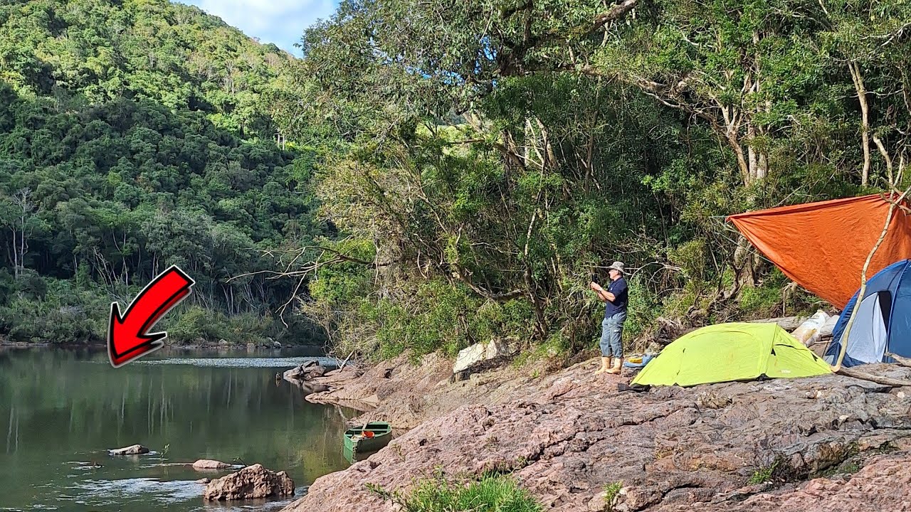 Em Busca dos Grandes Jundiás do POÇÃO! "CHIRIMBA PROVOCOU Seu ANTÔNIO"! pescaria no Frio.