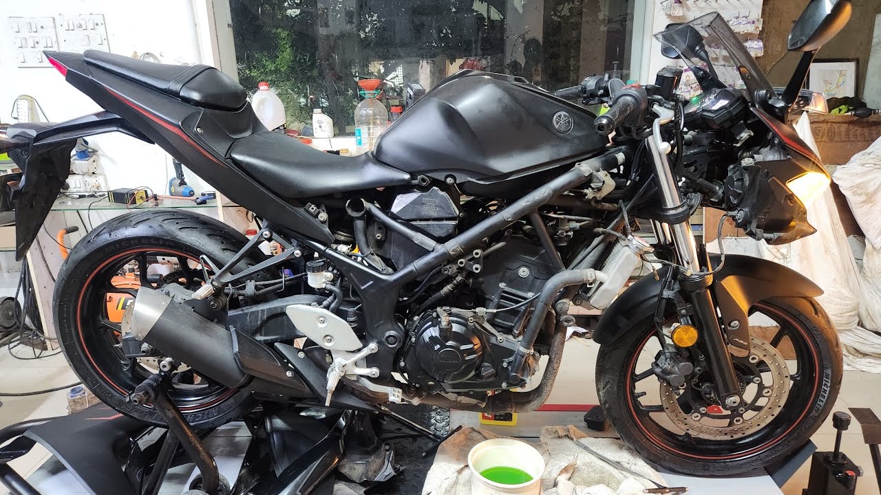Yamaha R3 Coolant replacement