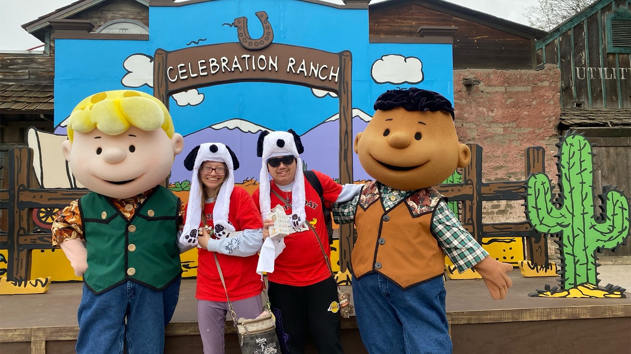 WE GET TO SEE SCHROEDER AND FRANKLIN FROM PEANUTS IN KNOTT'S BERRY FARM