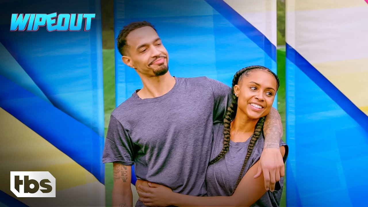 Fighting Twins vs. Clingy Couple vs. Platonic Parents (Clip) | Wipeout | TBS