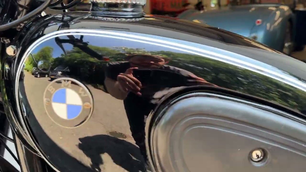 1960 BMW R50 Idling Walkaround
