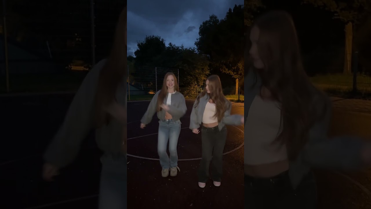 😬 #scary #dance #trending #twins #shortvideo #trend #funny