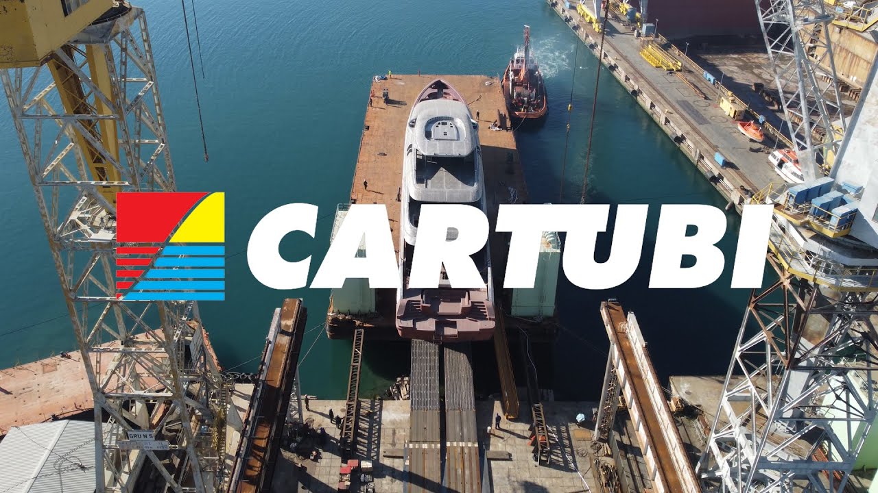 Cartubi - Hull Construction of a Benetti Yacht