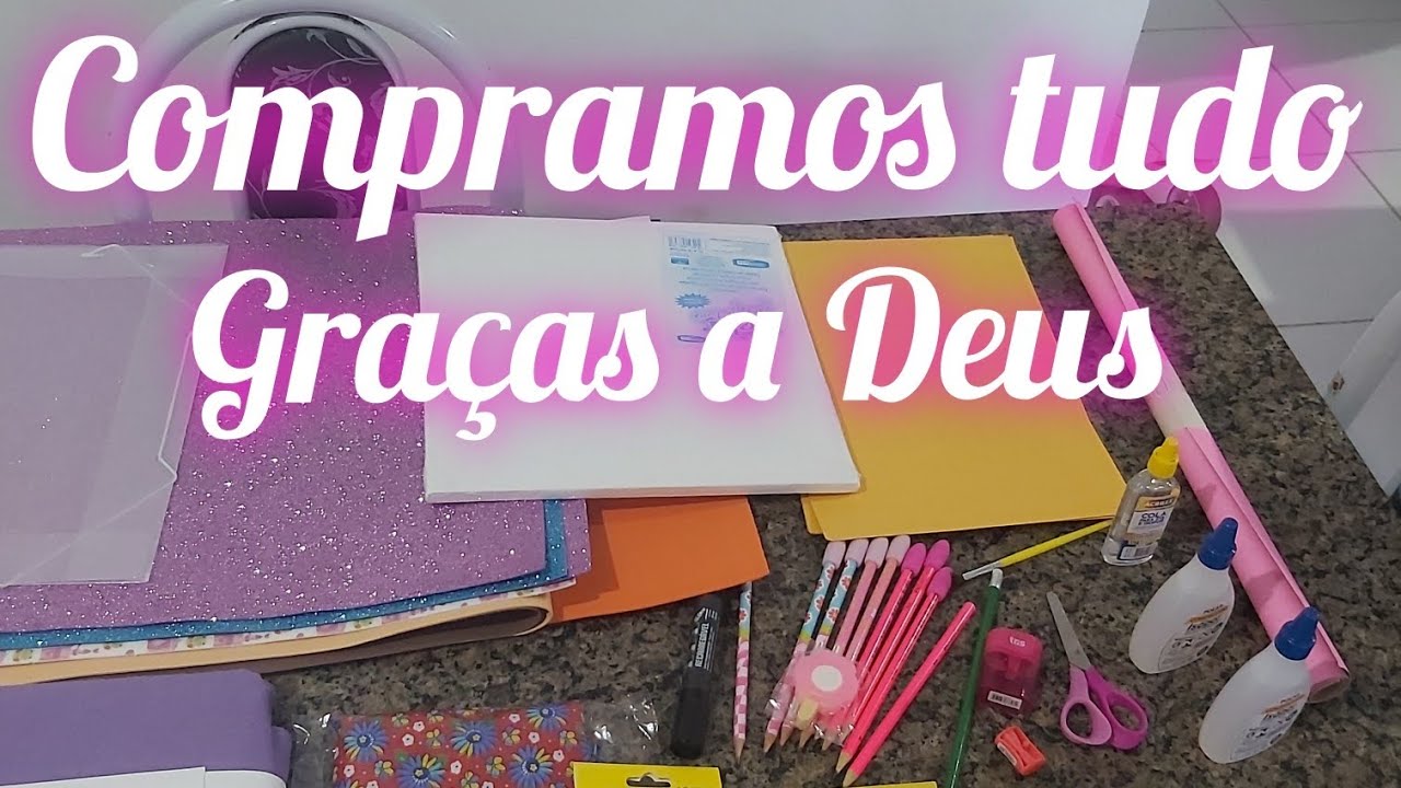 MOSTRANDO TODO O MATERIAL ESCOLAR DA MINHA FILHA.