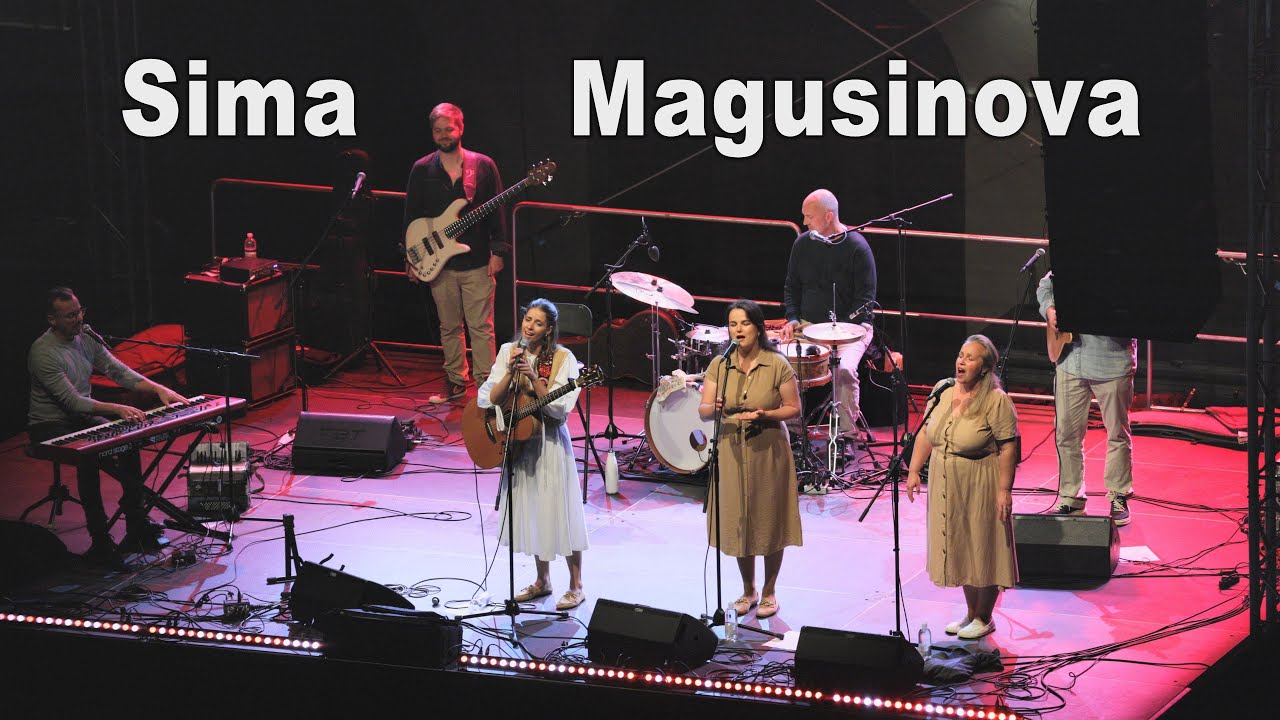 Sima Magusinova Zamok Viglas Burg Slowakei