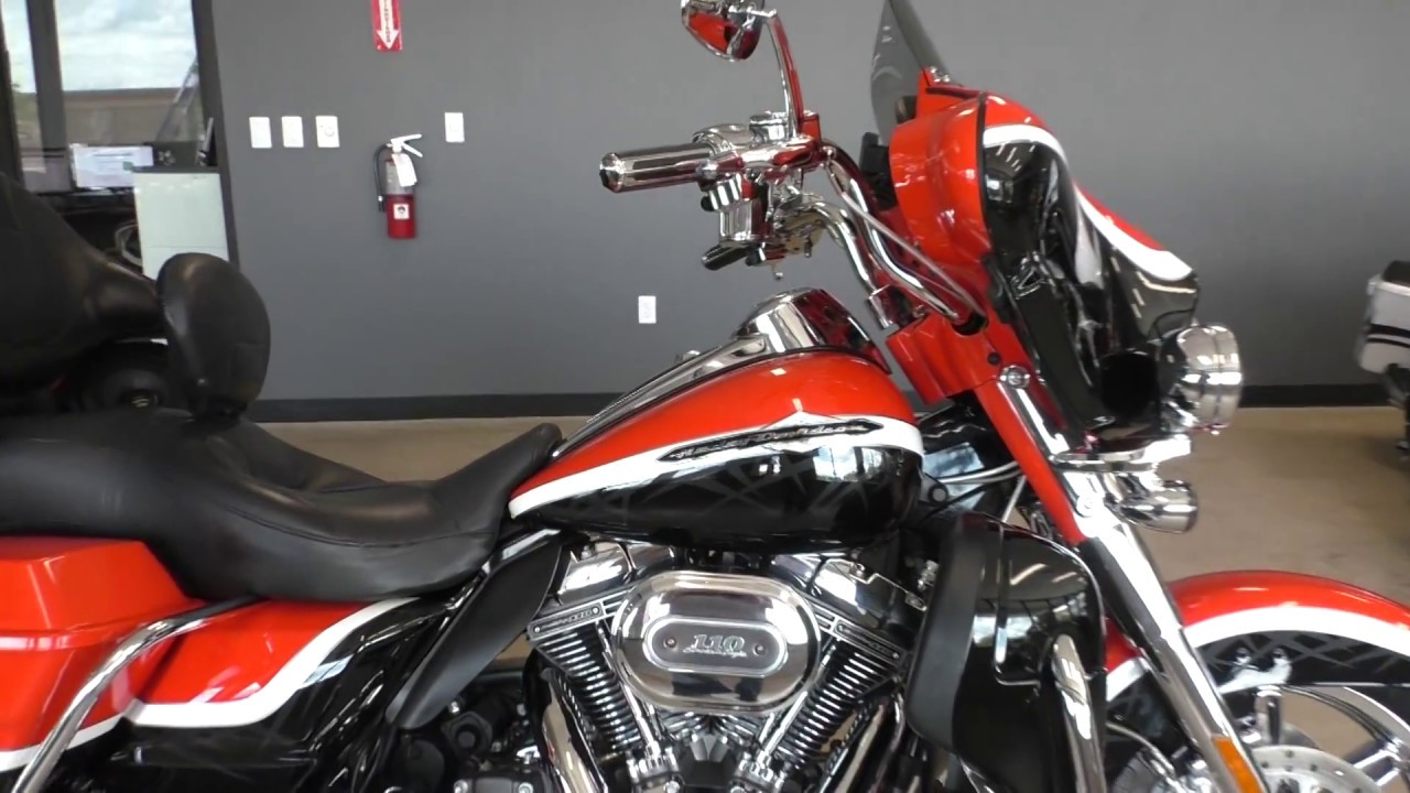 950334   2012 Harley Davidson CVO Ultra Classic   FLHTCUSE7 Used motorcycles for sale