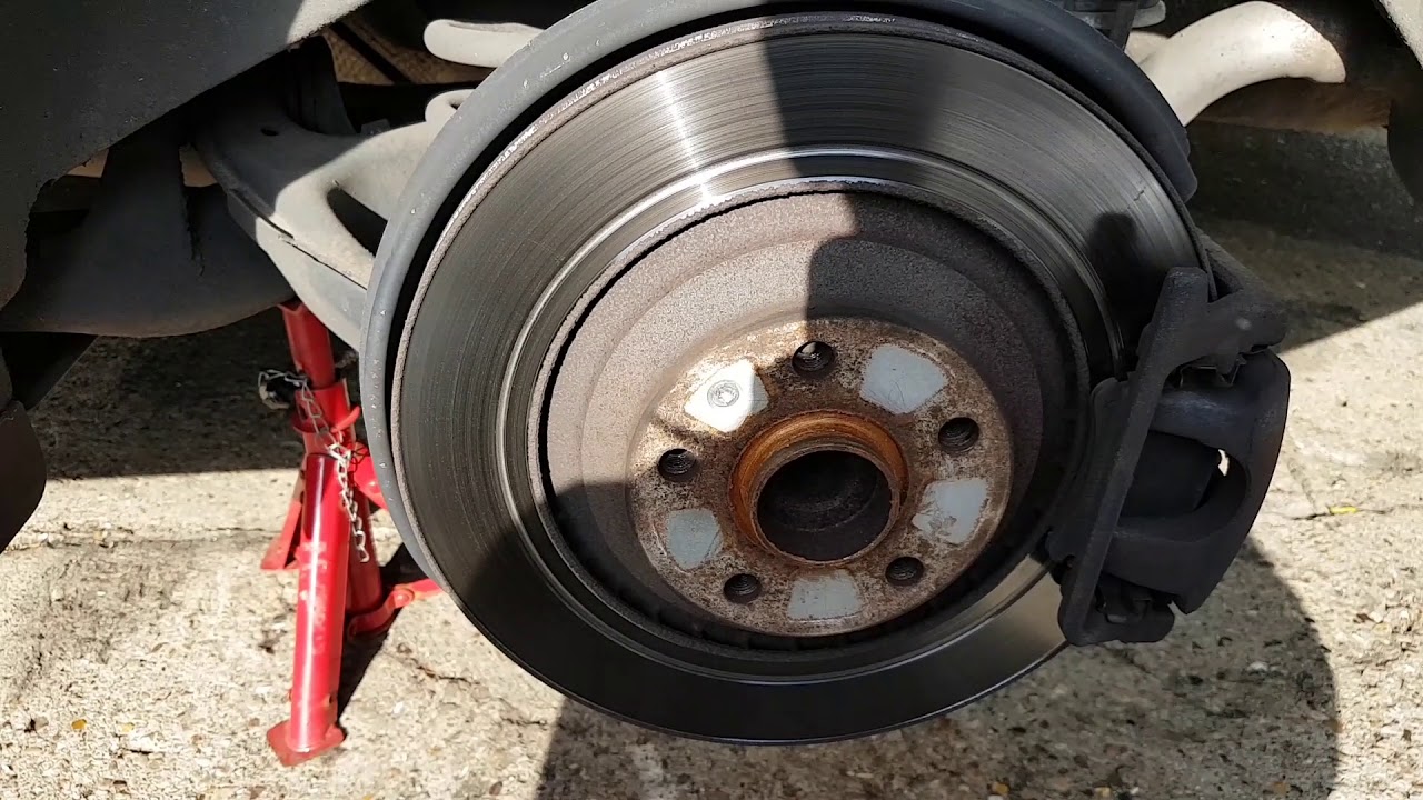 Audi A6 2008 change rear brake pads and discs. (With electronic parking brake)