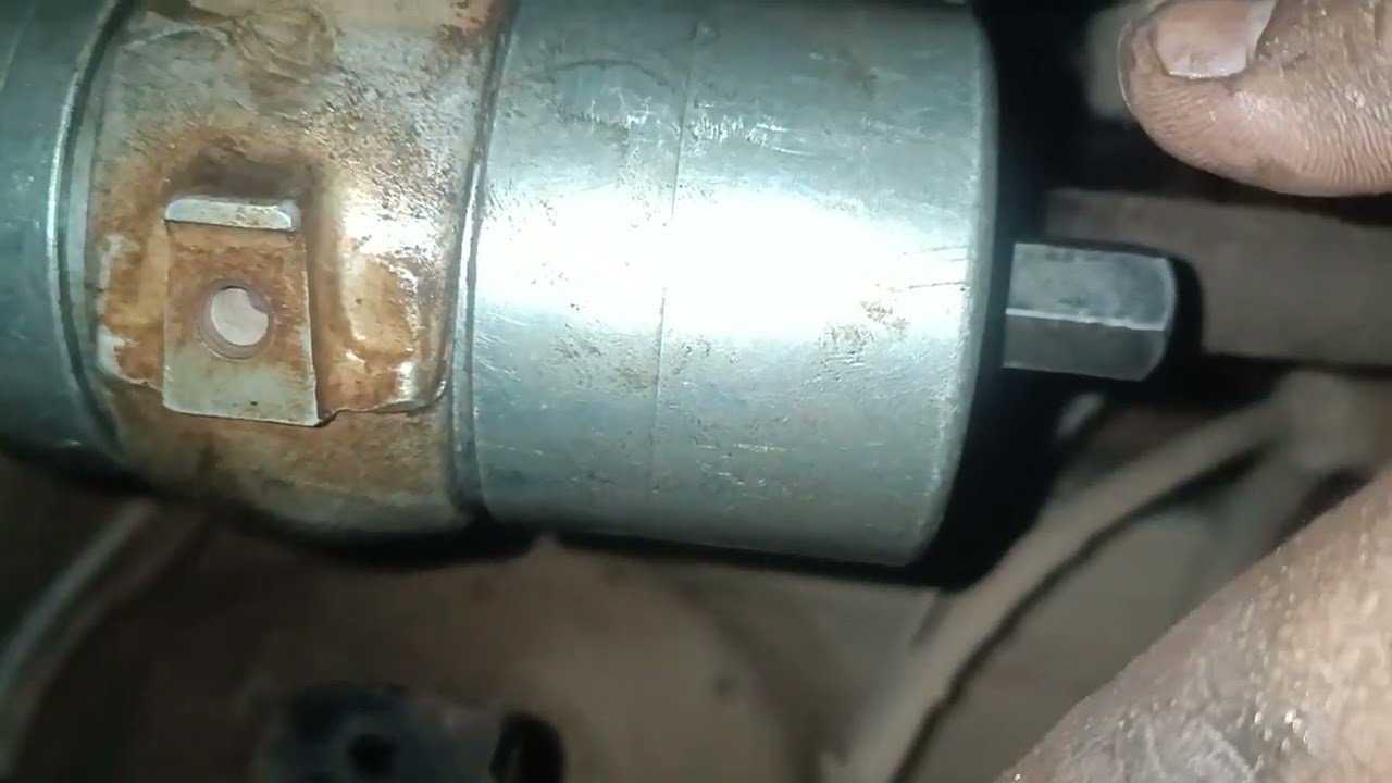 Troca do coxim inferior câmbio modelo Peugeot 207 por coxim fabricado em P.U.