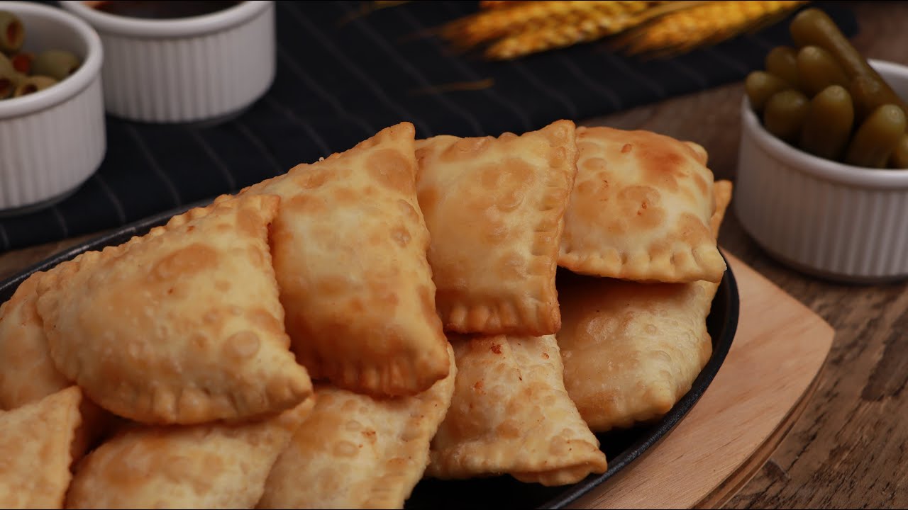 فطائر الجبنة المقلية سهلة و طعمها تحفة والكل بحبها 😋 🥰