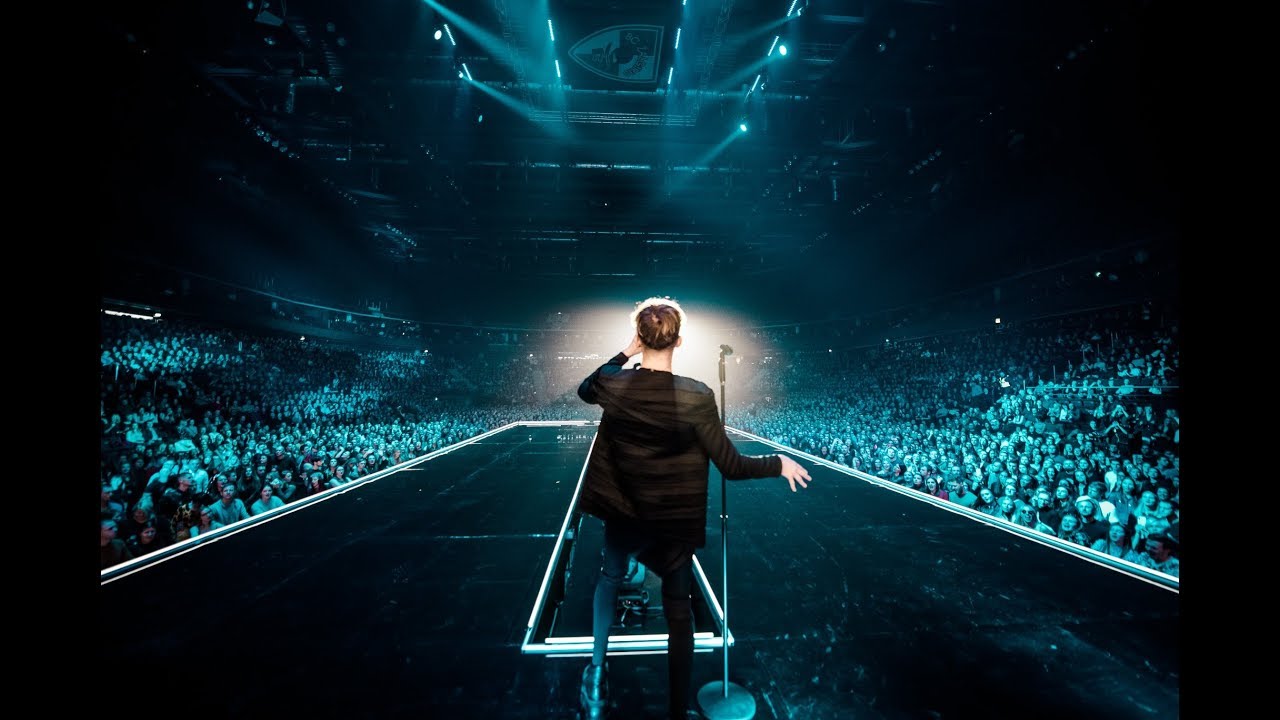 Beissoul & Einius - Mr. Life  (Žalgirio Arena Electrofashion Show 2020)