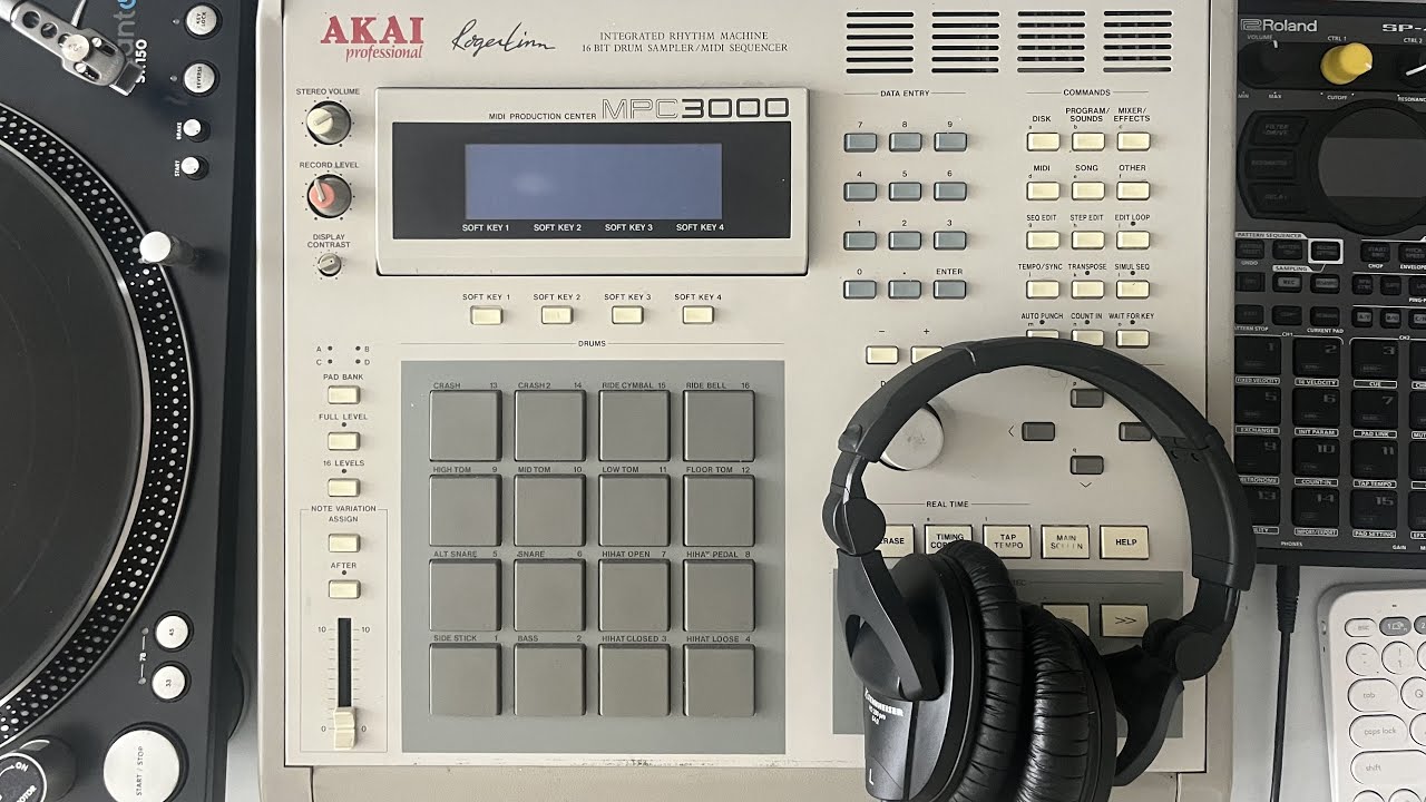 MPC 3000 Beatmaking with Japanese Vinyl • Full Workflow • phdirac