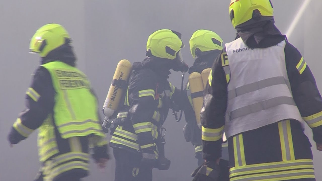 Scheunenbrand auf Vierseitenhof in Steinpleis