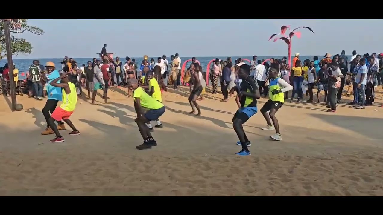 Dancers at Coco Beach Entebbe 😍 #dancevideo #beachvibes #uganda #lakevictoria #adventures