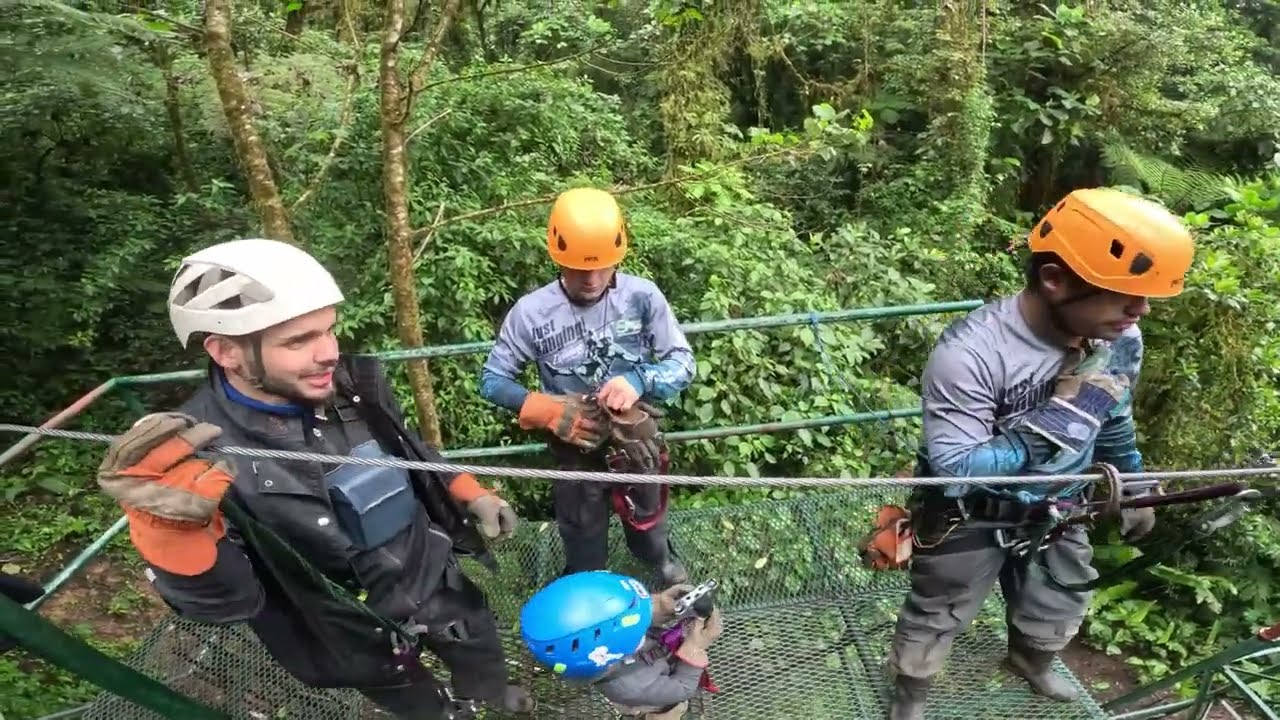 Ziplining in Costa Rica Monteverde with Selvatura Adventure Park