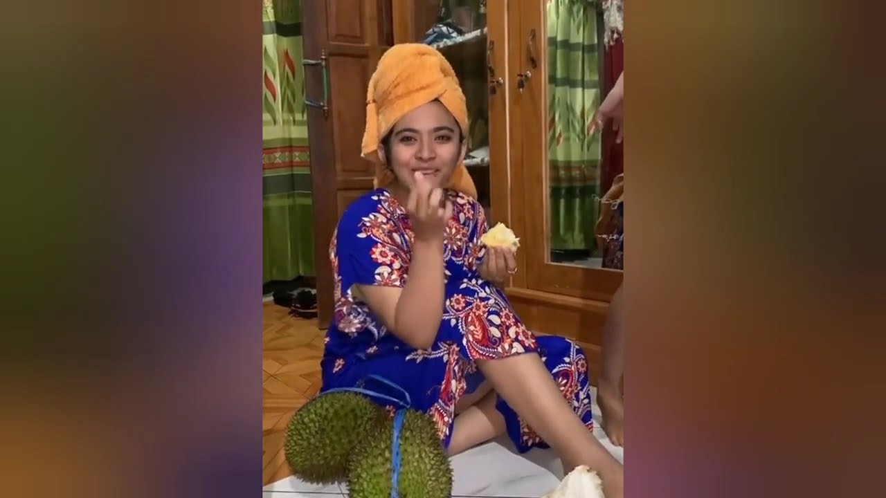 emak-emak latah lucu,dijamin bikin sakit perut||aksi lucu emak emak
