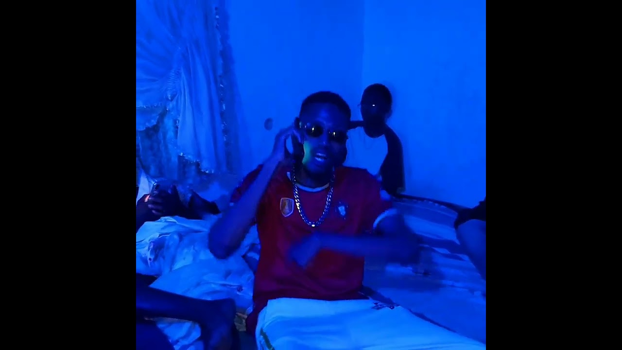Máfia Gang _FINGIR feat Keygiess Official videoclipe [prod by @kapastudio2 ]