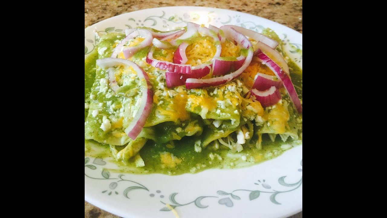 Enchiladas Suizas verdes   (Green Enchiladas )