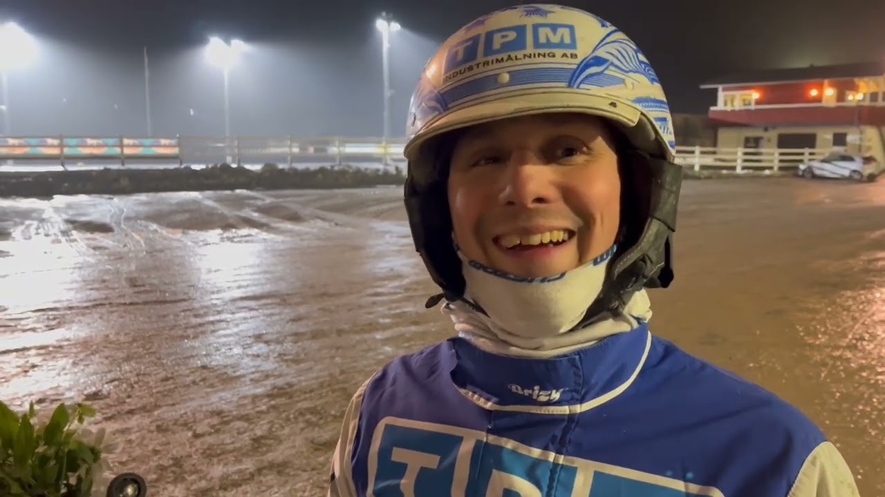 Mattias Hansson efter segern med Ackuratess